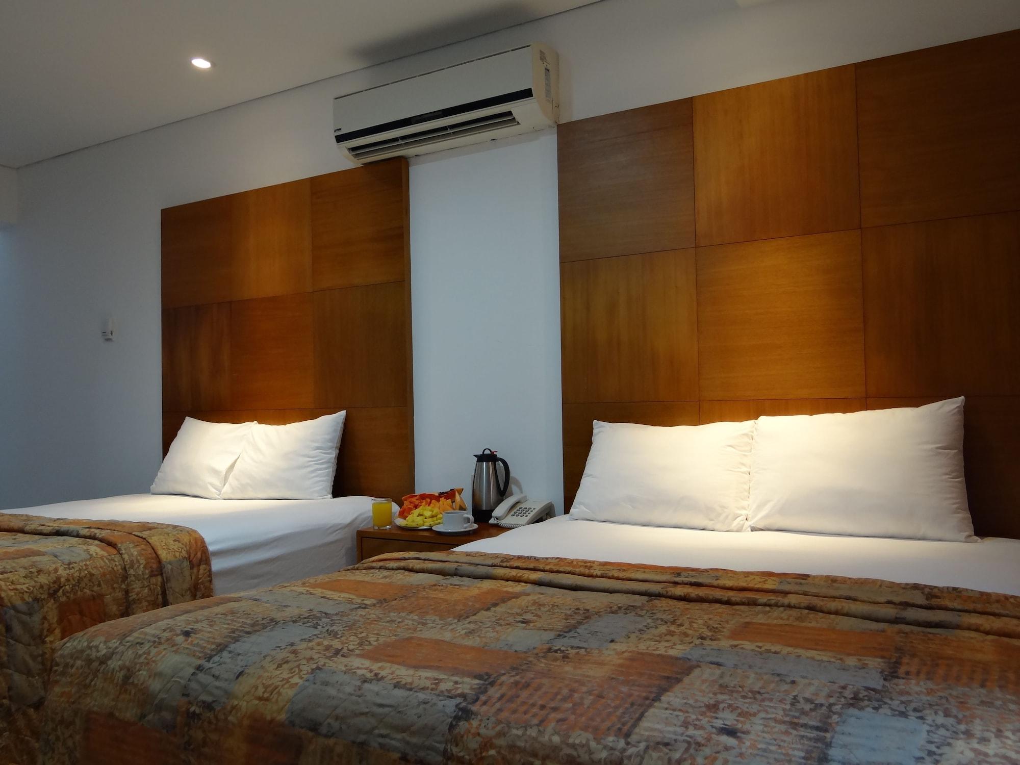 Hotel Suites Gaby Канкун Экстерьер фото